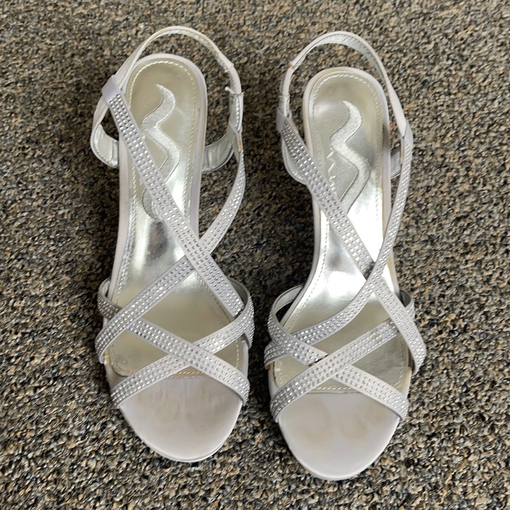 Very Cute High Heels (7M)